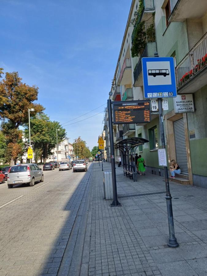 Ommpbooking Wspolna Lazienka Apartment