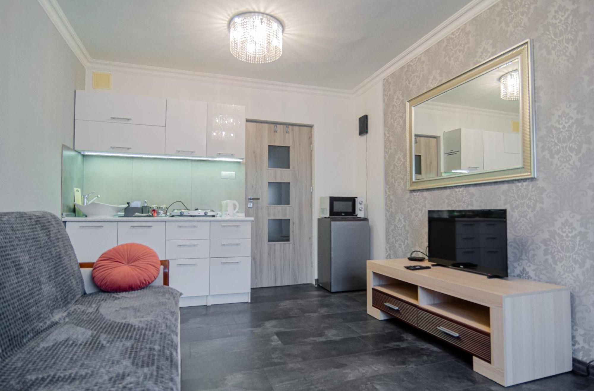 Ommpbooking Wspolna Lazienka Apartment Czestochowa